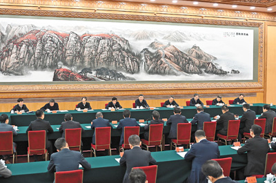 【人民日报】习近平在民营企业座谈会上强调  民营经济发展前景广阔大有可为 民营企业和民营企业家大显身手正当其时  李强丁薛祥出席 王沪宁主持