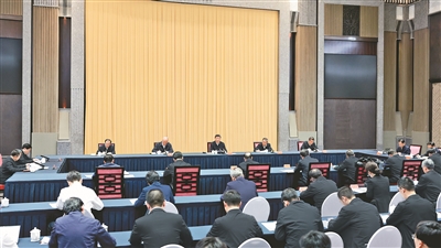 【人民日报】习近平主持召开部分省区市“十五五”时期经济社会发展座谈会强调  适应形势变化 把握战略重点 科学谋划“十五五”时期经济社会发展  李强蔡奇出席
