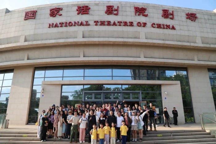 一个月三度进京：青话这支队伍，用硬仗淬炼真金，用作品写下“舞台答卷”