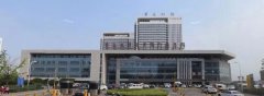 青岛演艺集团京剧院走进青大附院黄岛院区慰问一线医务工